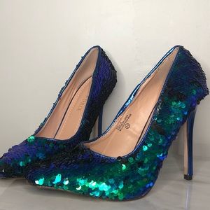 New Chase & Chloe Lala Sequin Pump